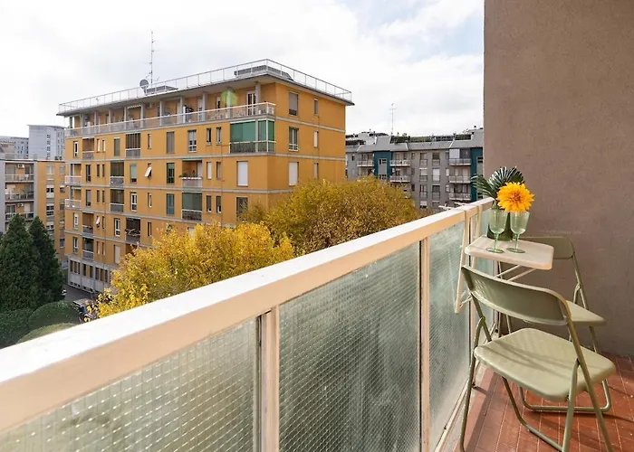 S&m Apartments- Urban Stripes 2 Bedrooms Near Underground M2 And Navigli *