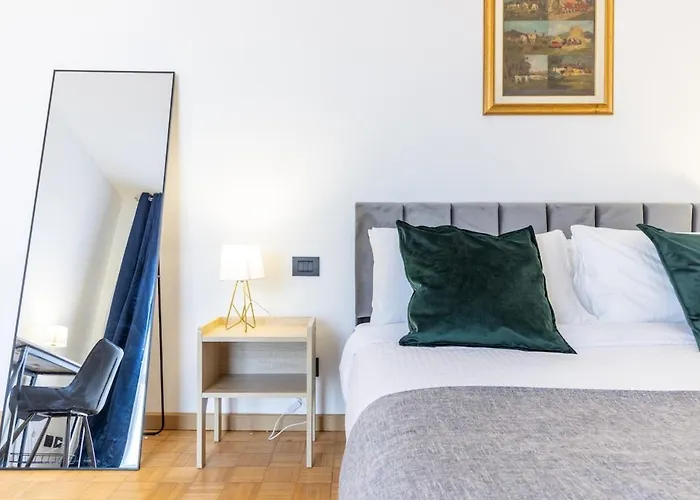 Apartamento Duomo 7 Min - Panoramic Terrace & Two Bedrooms