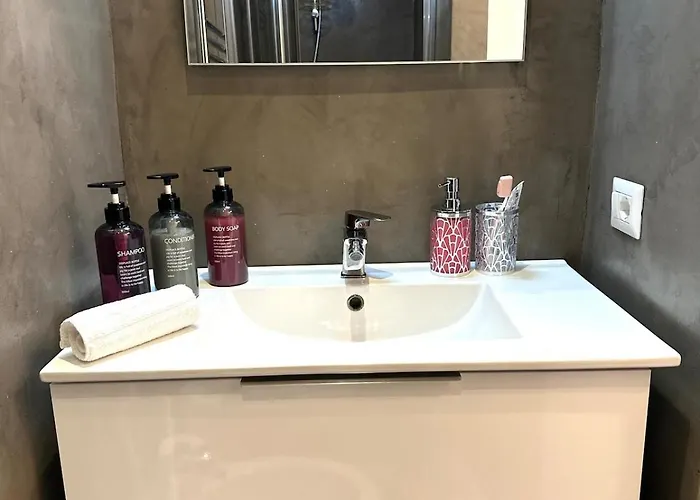 Navigli Retreat True Vibes *