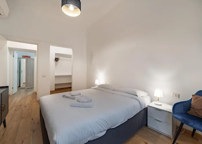 5 Walk From Porta Venezia Station, With 2 Bedrooms Apartmán *