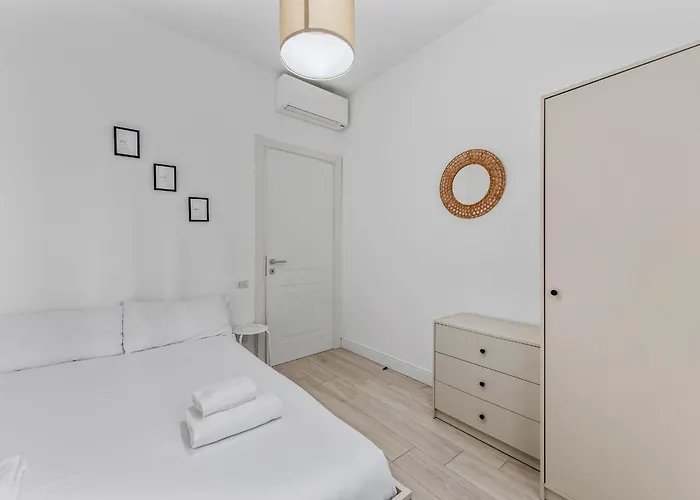 아파트 4 Min To Metro - 8 Min To Lin Airport - Area