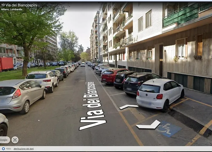 Lejlighed Stylish - M4 Frattini, 15 Mins To Duomo