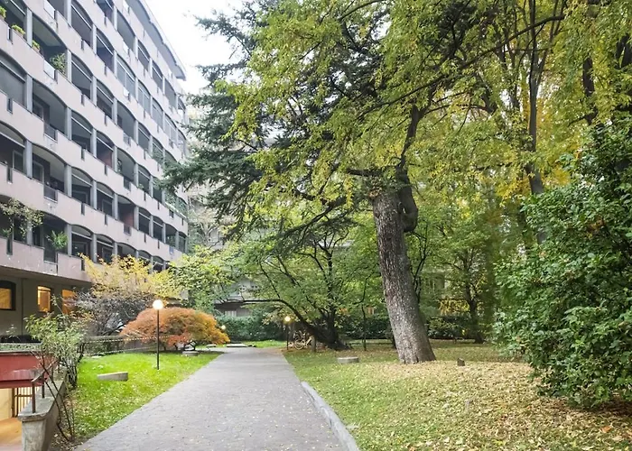 Easylife - - Lamarmora 1 - Porta Romana *