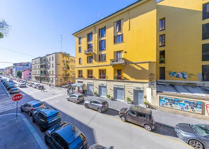 Elegant 1bdr In The Center, 5 Min From The Duomo Appartement *
