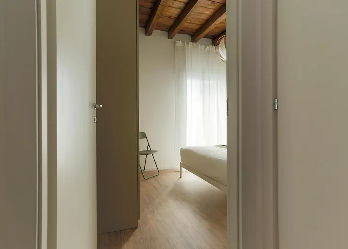 The Rent - Cozy One-bedroom In The Paolo Sarpi Area Apartman