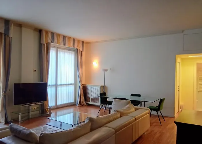 Casa Ferretti - Corso Garibaldi Apartamento *