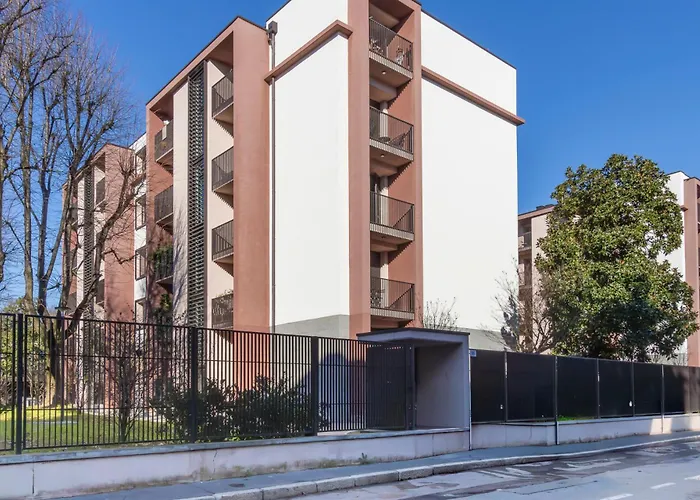 I-host - Assietta Milaan