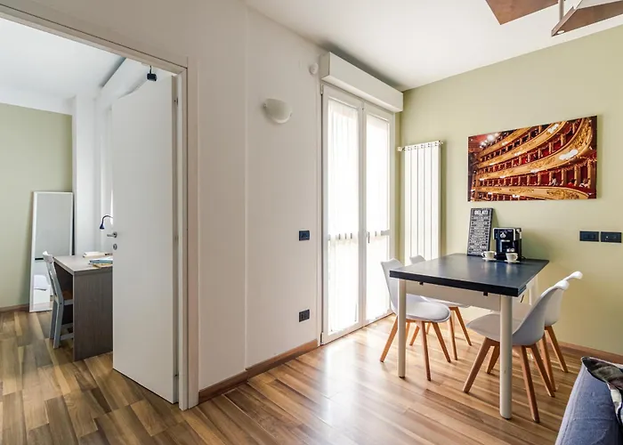 Palazzo Candiani - Stylish Steps From Polimi Bovisa Campus By Rentopolis *
