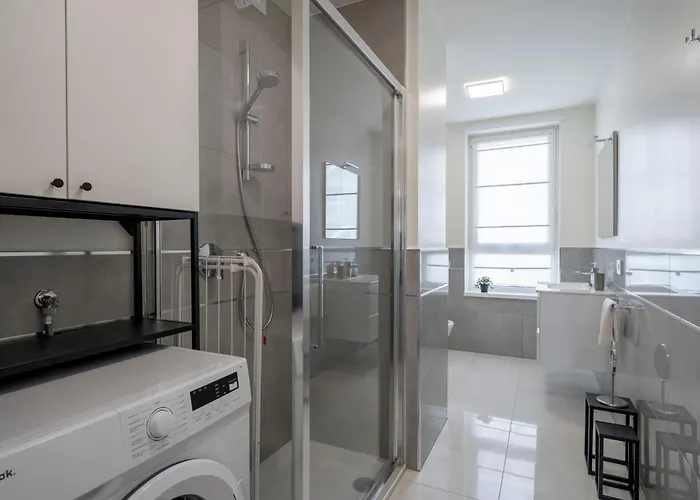 דירה Elegant And Modern In