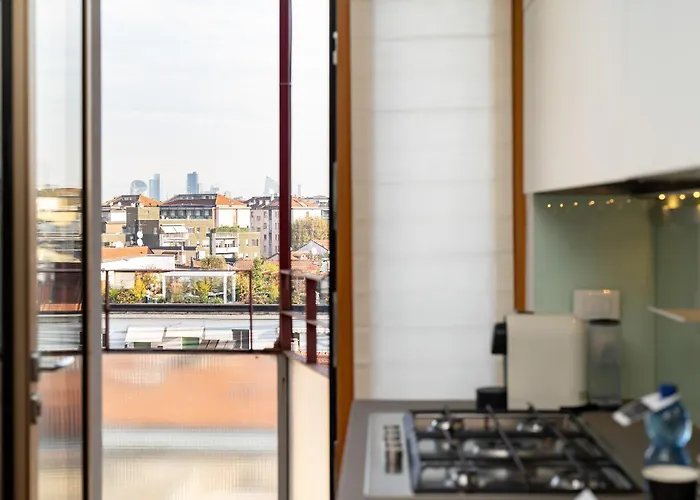 Luca Darsena Viale Papiniano *