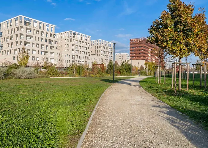 Appartement Elegant And Modern In *