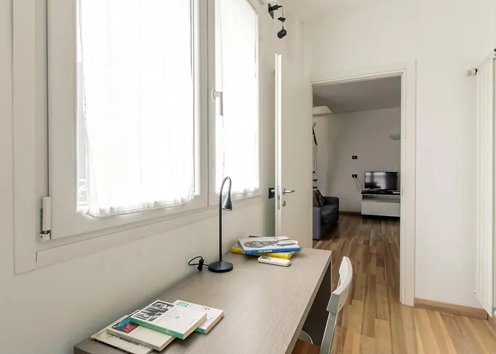 Apartment Palazzo Candiani - Stylish Steps From Polimi Bovisa Campus By Rentopolis Milan