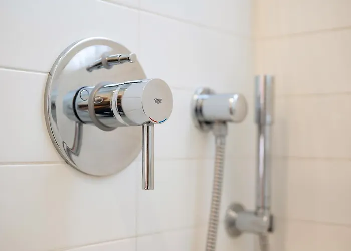 Luca Darsena Viale Papiniano Apartmán *