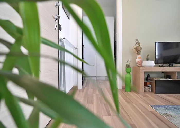 Palazzo Candiani - Stylish Steps From Polimi Bovisa Campus By Rentopolis Apartman
