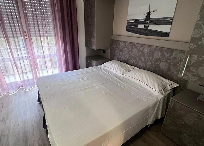 Salus Hotel