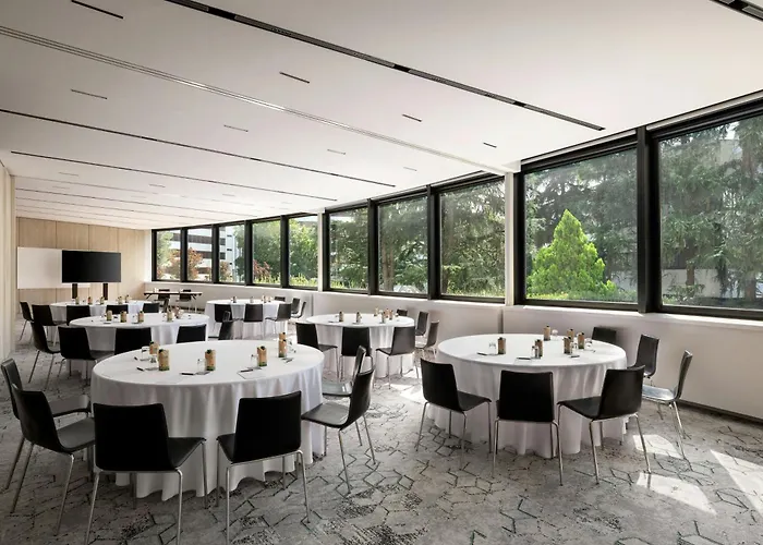 Sheraton San Siro Отель 4*