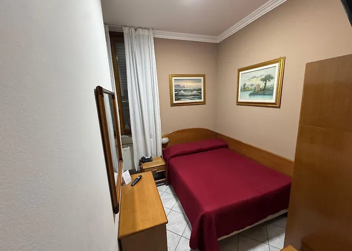 拉卡拉维拉酒店 酒店