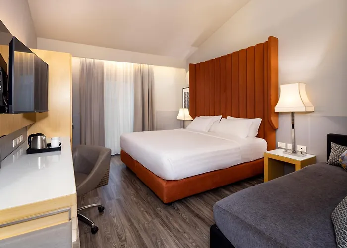 מלון Garibaldi Station By Ihg 4*