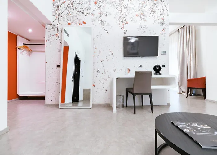 Montenapoleone Aparthotel