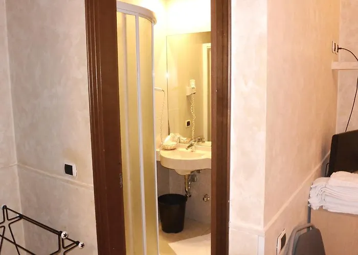 Nettuno Hotell Milano