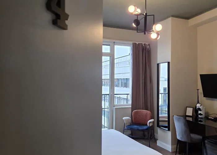 Corso Italia 게스트하우스 4*