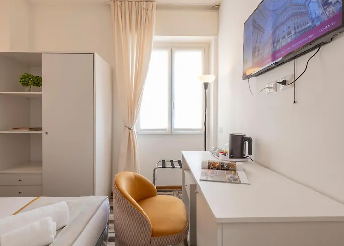 Flowers בית הארחה מילאנו