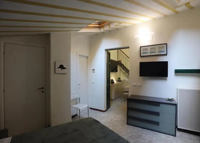 Imhome - Cadorna House 게스트하우스 3*