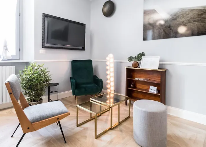 Isola Piazza Gae Aulenti Monolocale Di Design Apartment Mailand