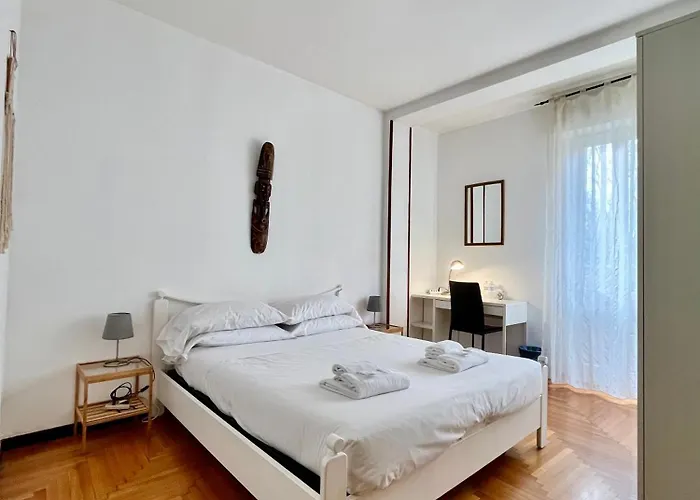Milano Guest House Милан