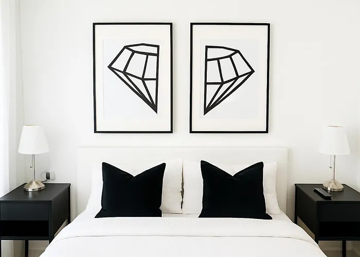 The Boutique - Bande Nere M1 Metro Direct To Duomo & San Siro - Center