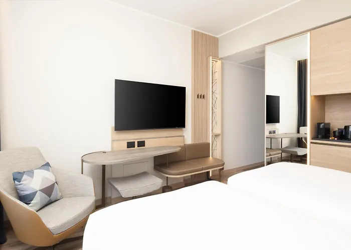 Courtyard By Marriott Linate Hotel 4*