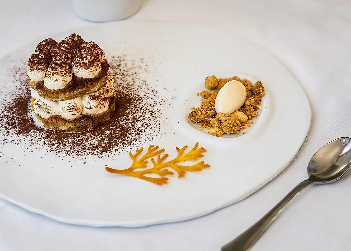 Luxury Locations In The Center Of Milan Hotel