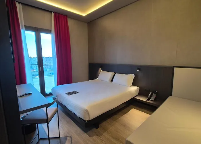 Kira Milano