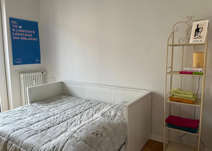 Dani - Double Bedroom With Private Bathroom Milano