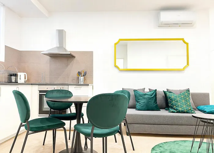 The Boutique - Bande Nere M1 Metro Direct To Duomo & San Siro - Center 아파트호텔