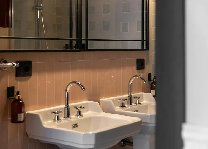 بيت ضيافة V-collection Solferino