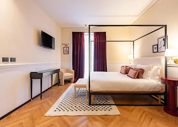 V-collection Solferino بيت ضيافة