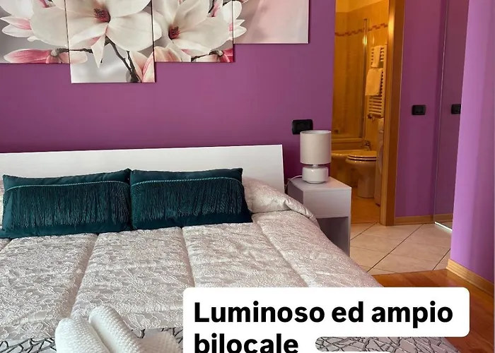 Skyline15-elegant Panoramic Apartment-metro M1- Only 20 Minutes From Cathedral Ferienhaus *