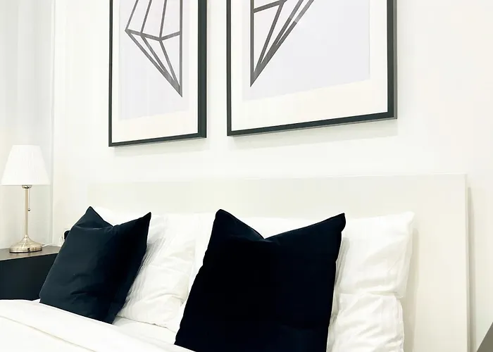 아파트호텔 The Boutique - Bande Nere M1 Metro Direct To Duomo & San Siro - Center