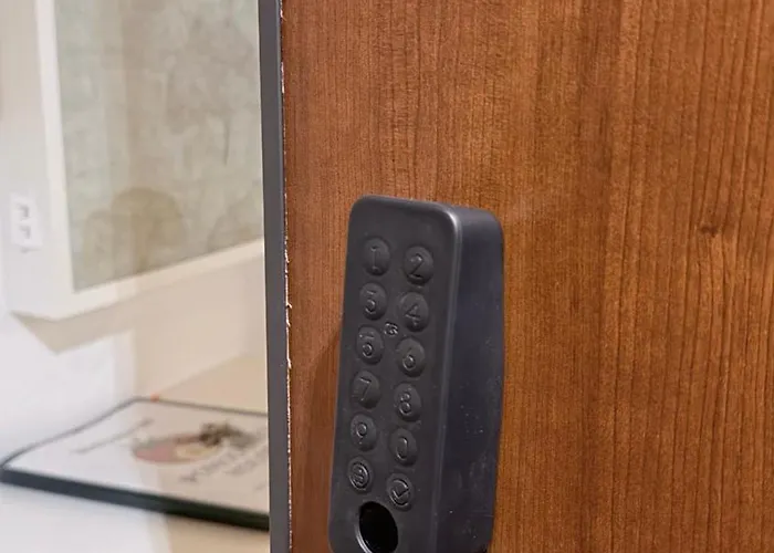 Tatil Evi Pomodoro House - Luminoso Vicino Linate, Duomo, Fabrique, Unipol Dome *