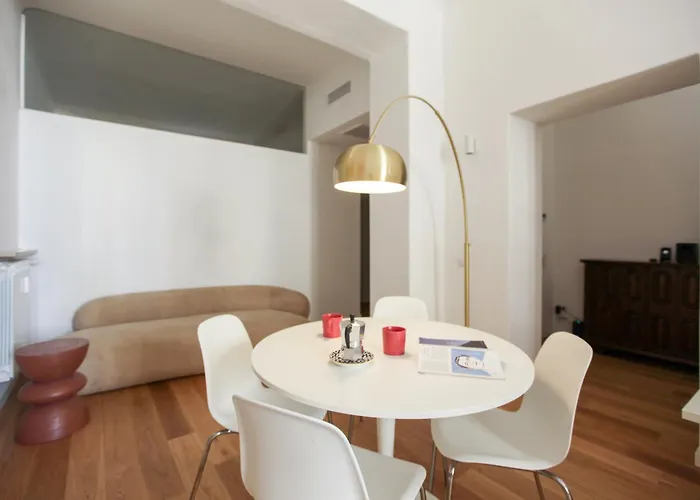 Daire Hacca Collection - Arco Della Pace - Sempione - Chinatown 2br Milano
