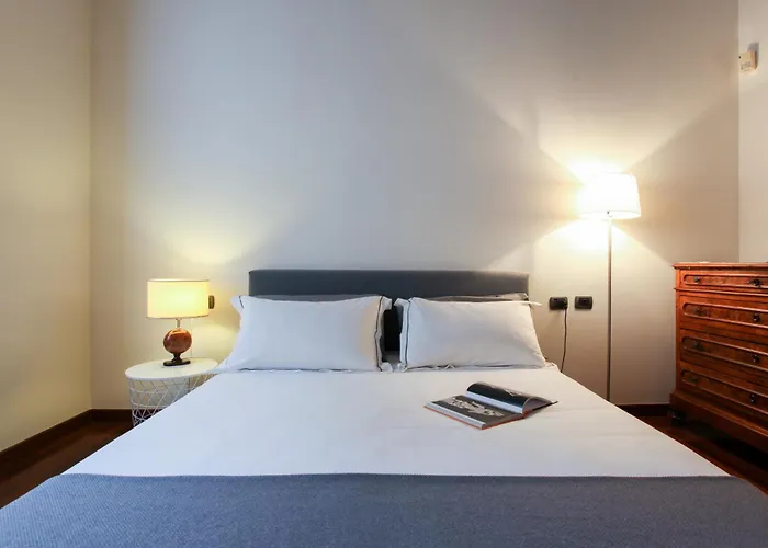 Hacca Collection - Corso Magenta, Unique And Charming 2br Apartmán