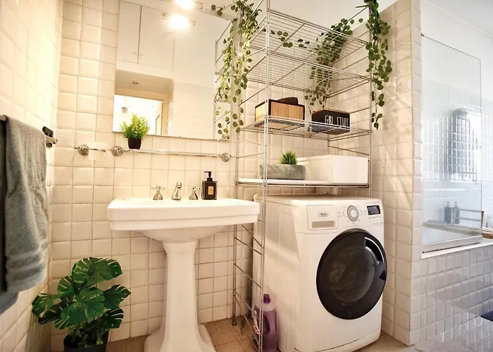 Spacious And Modern - Solari