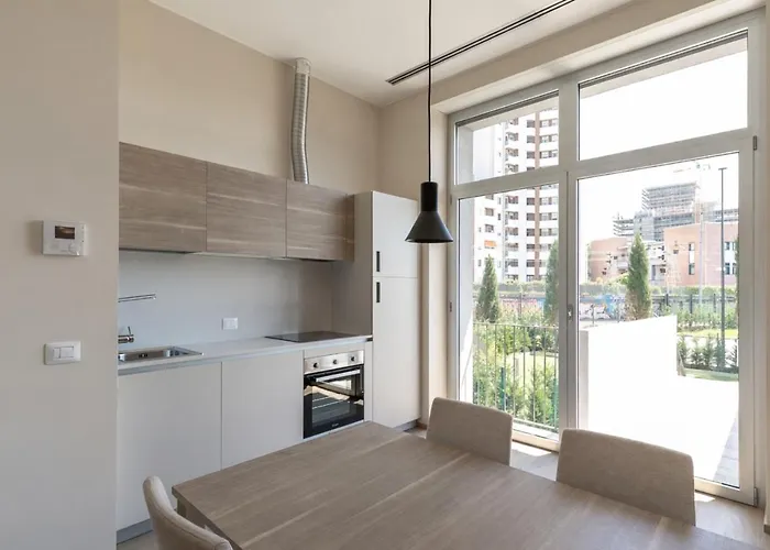 Open Space - Garden & Jacuzzi Apartment