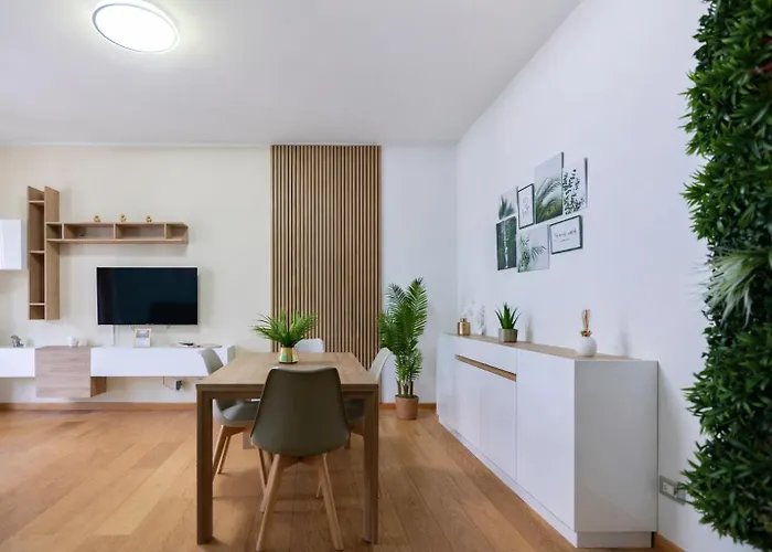 アパート Zen Island- Isola Near Garibaldi Fs ミラノ