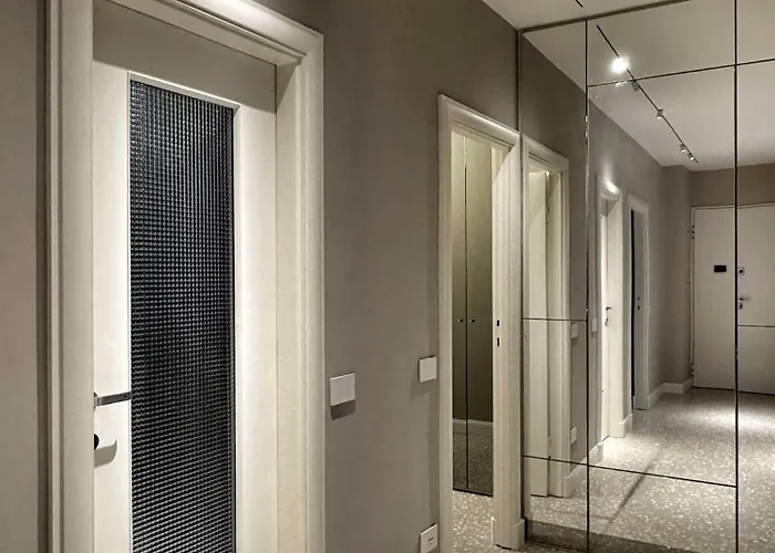 Modern Two-room Via Lambrate, 13 - Mirable Pm Appartamento *