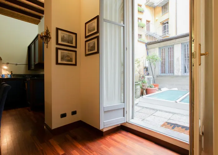 Apartament Hacca Collection - Corso Magenta, Unique And Charming 2br