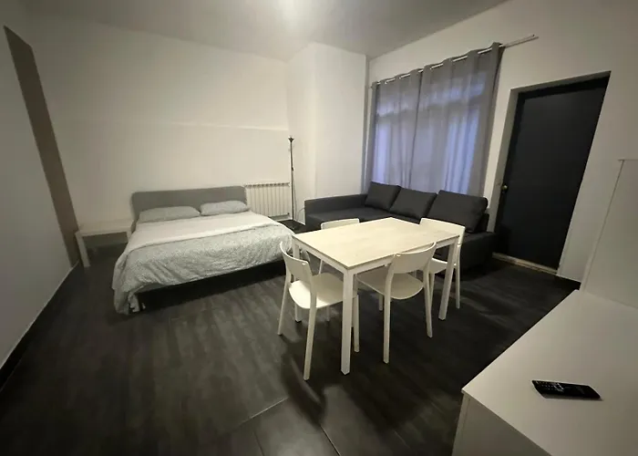 Trend Vicio La Metro Maciacchini Moderni Wi Fi Gratuito Nuova Gestione * Mailand