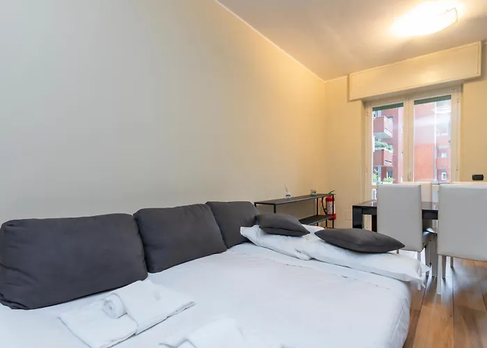 Prestigioso In Zona Tortona - Solari Apartmán Milán
