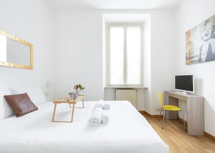 Easylife - - Spallanzani 6 - Porta Venezia * Milaan